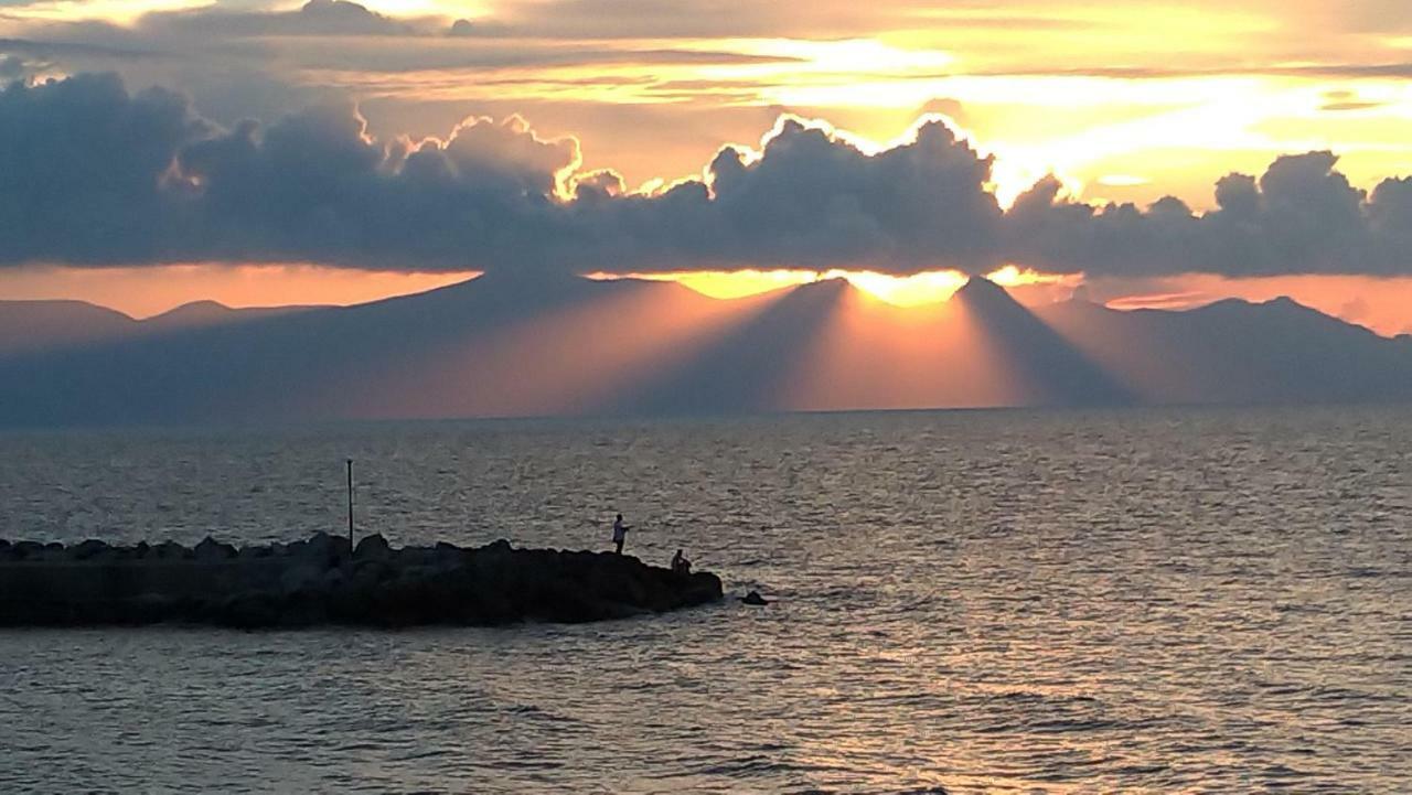 Villetta Dei Tramonti Trappeto  Eksteriør bilde